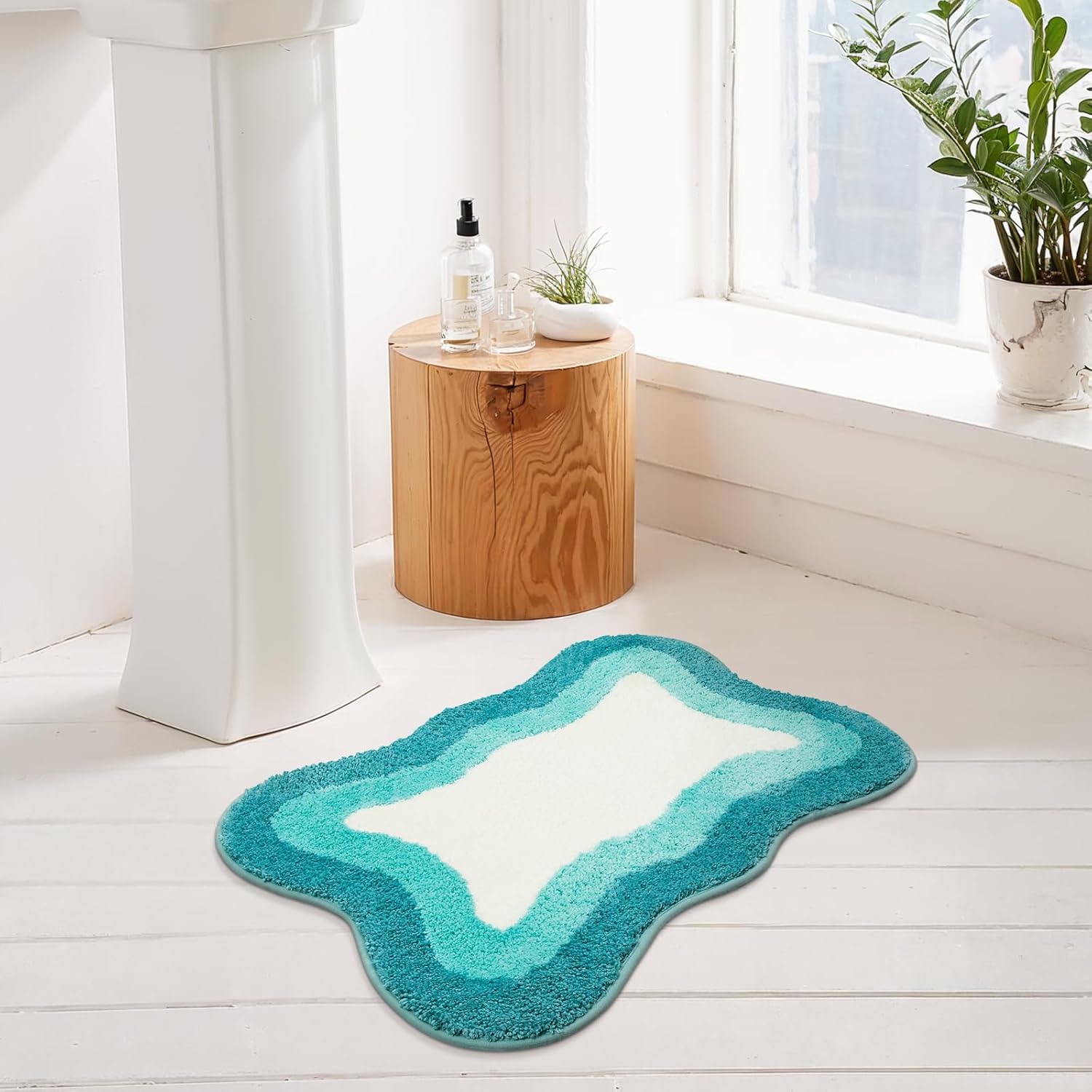 HAOCOO Washable Irregular Shape Bathroom Rugs, 18x25 inch Soft Non Slip Gradient Small Bath Mat, Microfiber Absorbent Bathroom Floor Mats Shower Rug for Bathroom Door Mat Sink Tub Shower